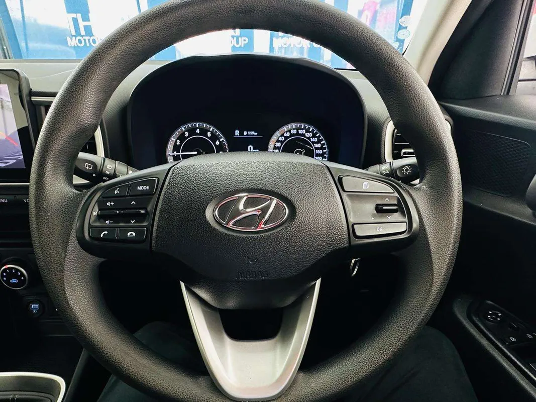 Hyundai Venue 1.0 TGDI Motion - Image 9