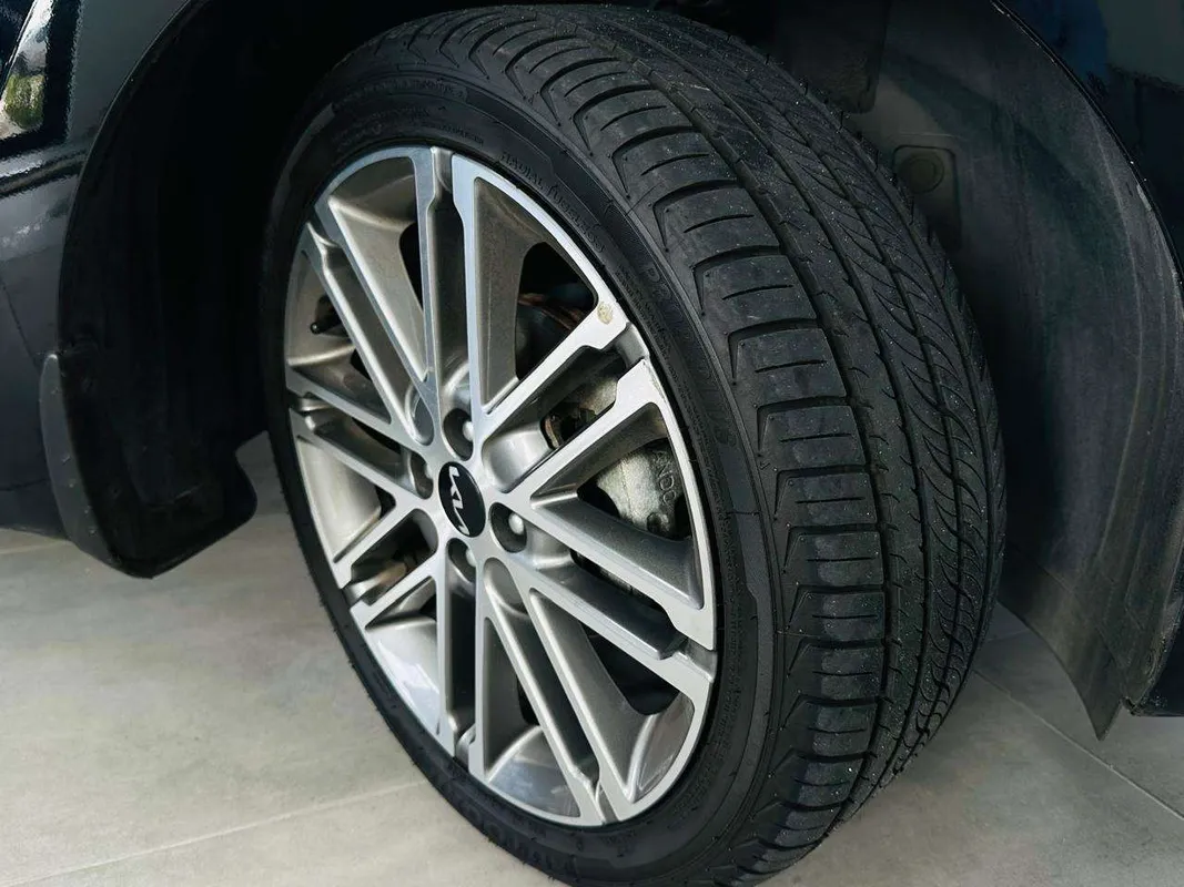 Kia Rio 1.4 Tec A/T 5DR - Image 10