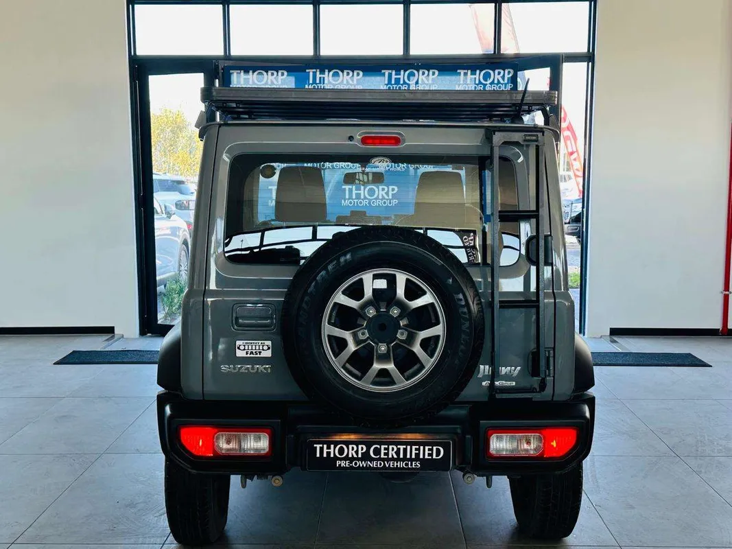 Suzuki Jimny 1.5 GLX AT - Image 6