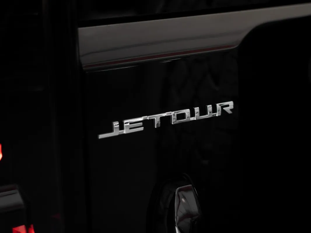 Jetour T2 2.0T Dark Night - Image 11
