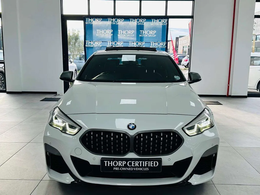 BMW M235i xDRIVE GRAN COUPE A/T (F44) - Image 2