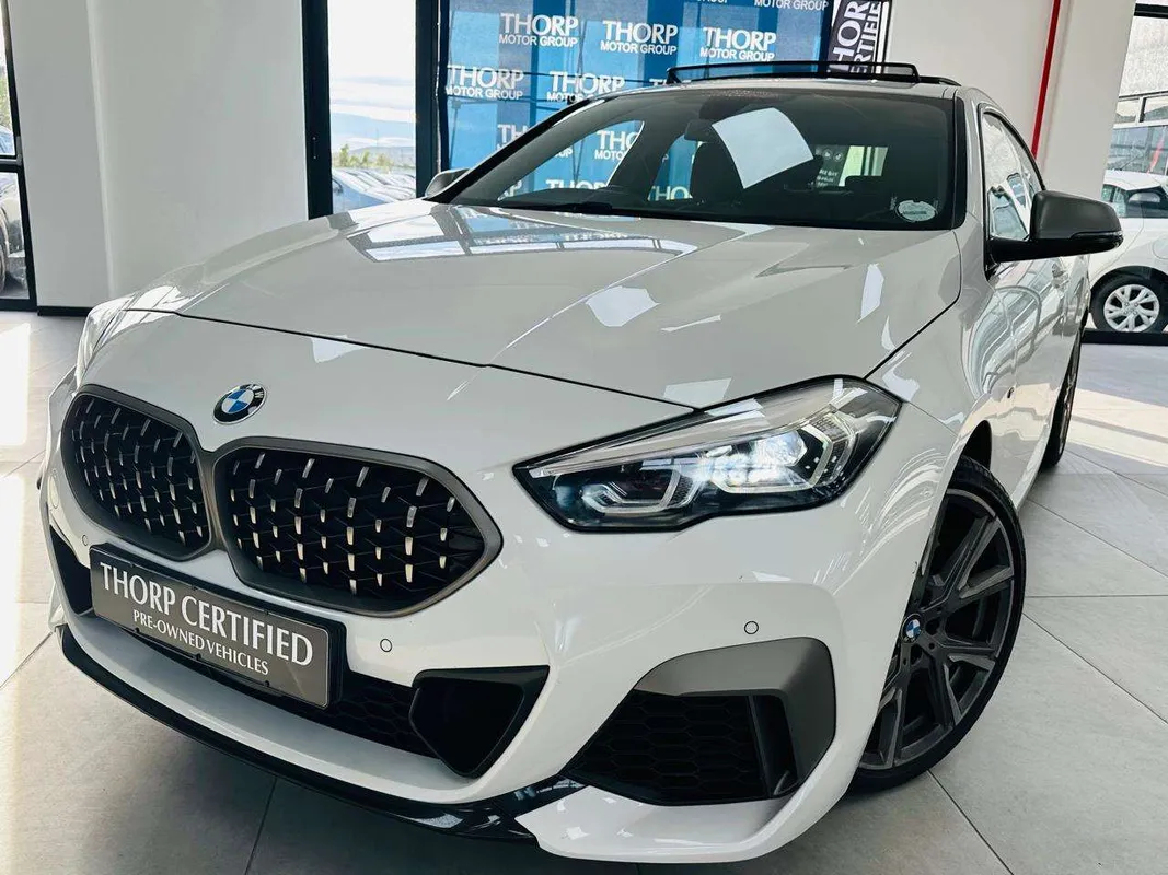 BMW M235i xDRIVE GRAN COUPE A/T (F44) - Image 3
