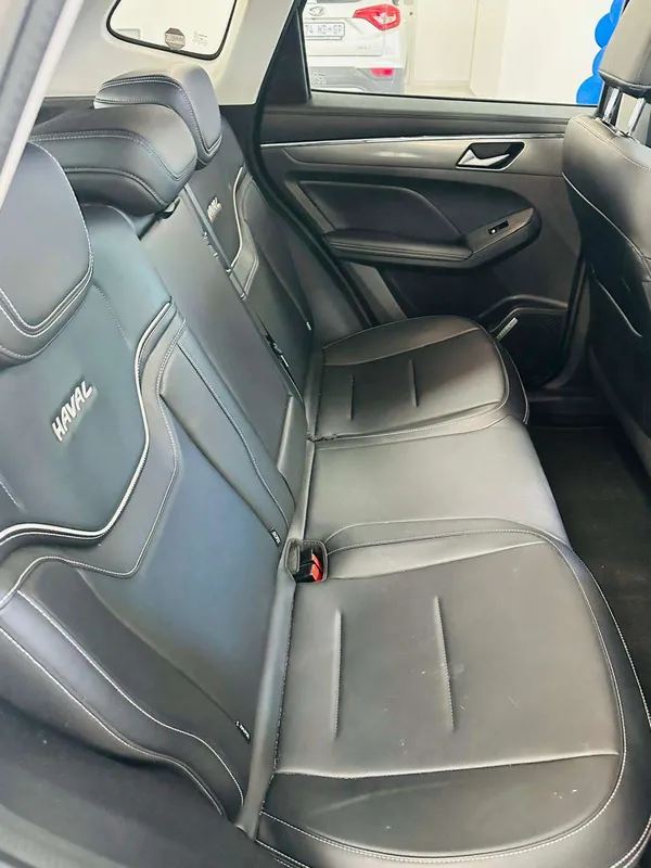 Haval Jolion 1.5 Hybrid DHT Luxury - Image 11