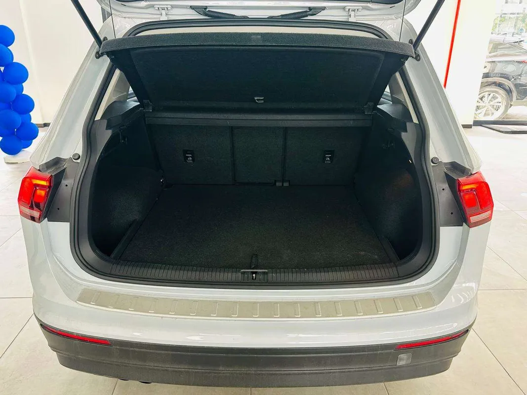 Volkswagen Tiguan 1.4TSI Trendline DSG - Image 6