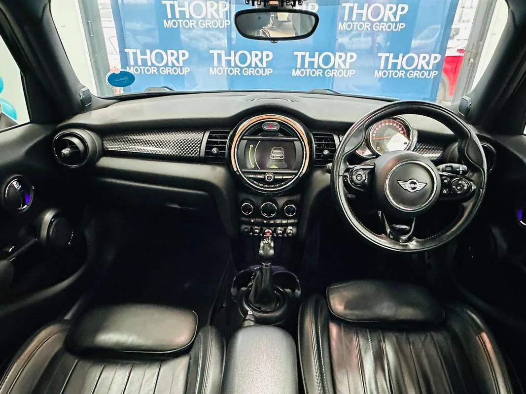 MINI COOPER S 5DR (XS72) - Image 8