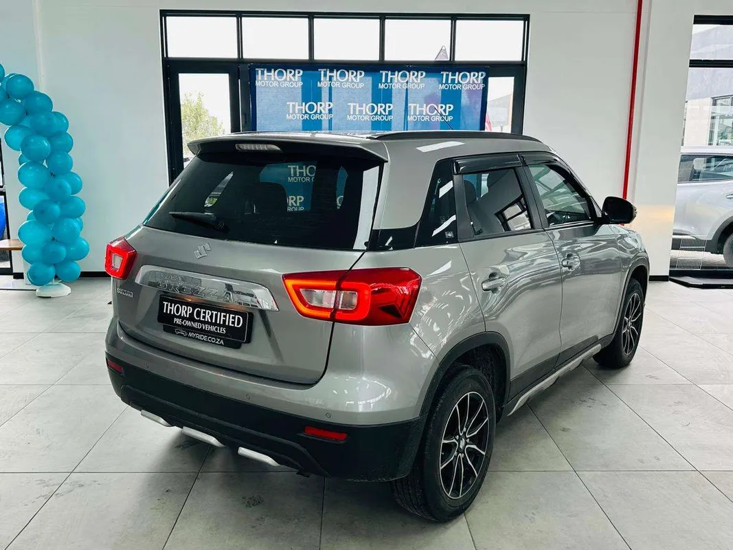 Suzuki Vitara Brezza 1.5 GL S-Edition A/T - Image 4