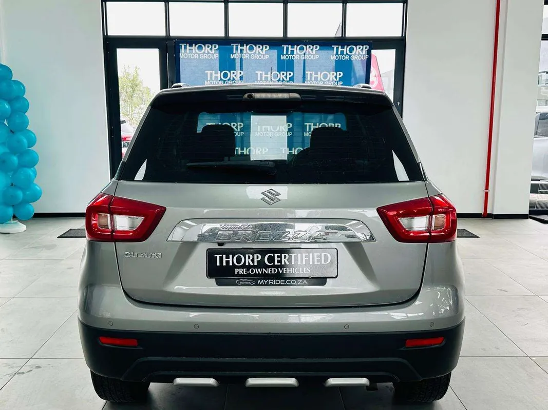 Suzuki Vitara Brezza 1.5 GL S-Edition A/T - Image 5
