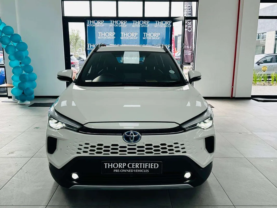 Toyota Corolla Cross 1.8 HEV XS - Image 2