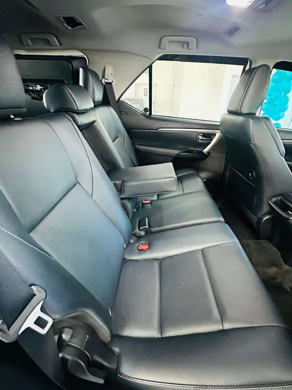 Toyota Fortuner 2.4 GD-6 RB 6AT - Image 9