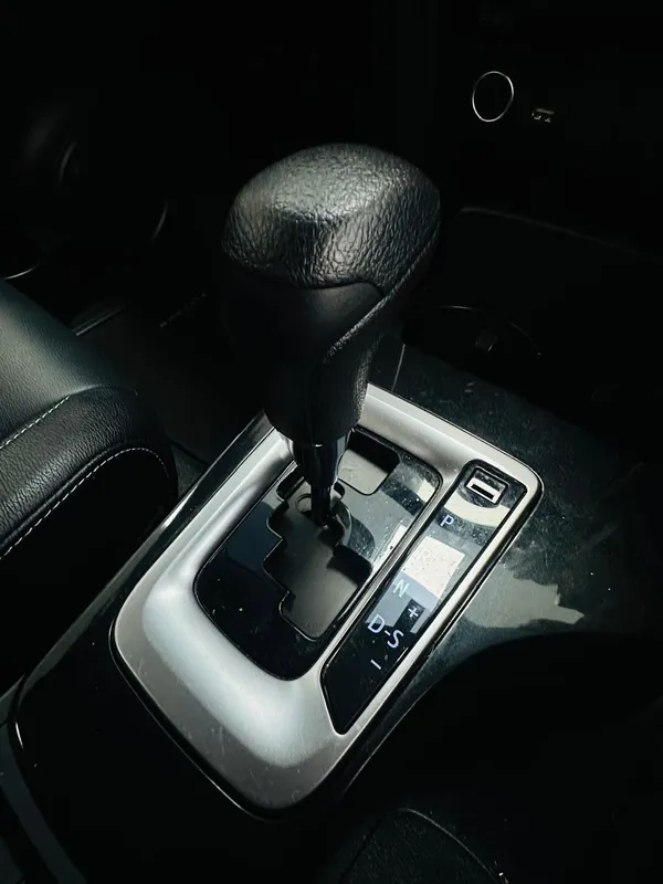 Toyota Fortuner 2.4 GD-6 RB 6AT - Image 10