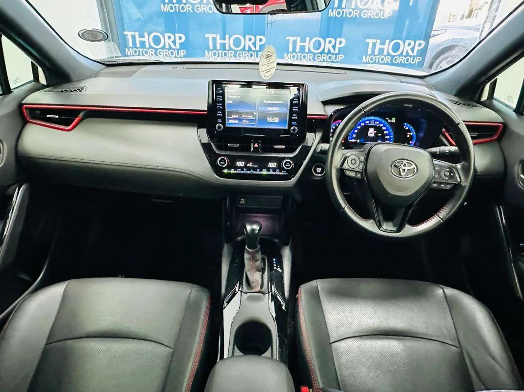 Toyota Corolla Cross 1.8 CVT GRS - Image 7