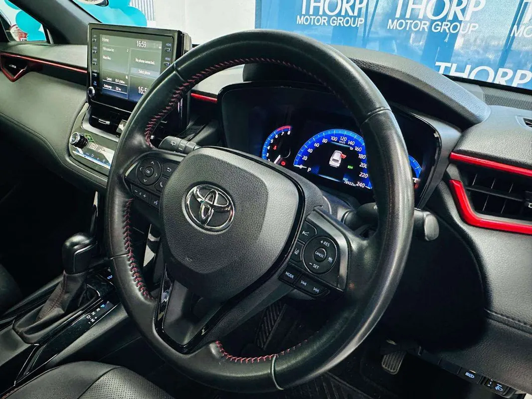 Toyota Corolla Cross 1.8 CVT GRS - Image 8