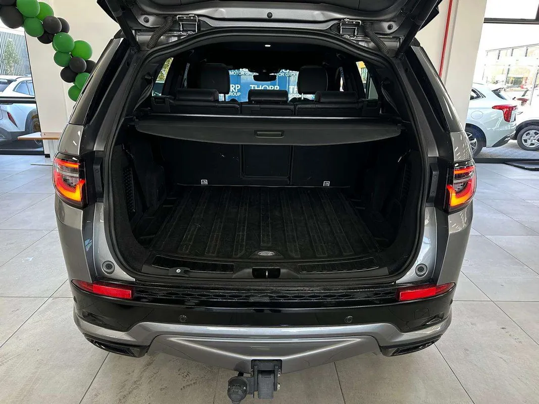 Land Rover Discovery SE Sd4 - Image 7