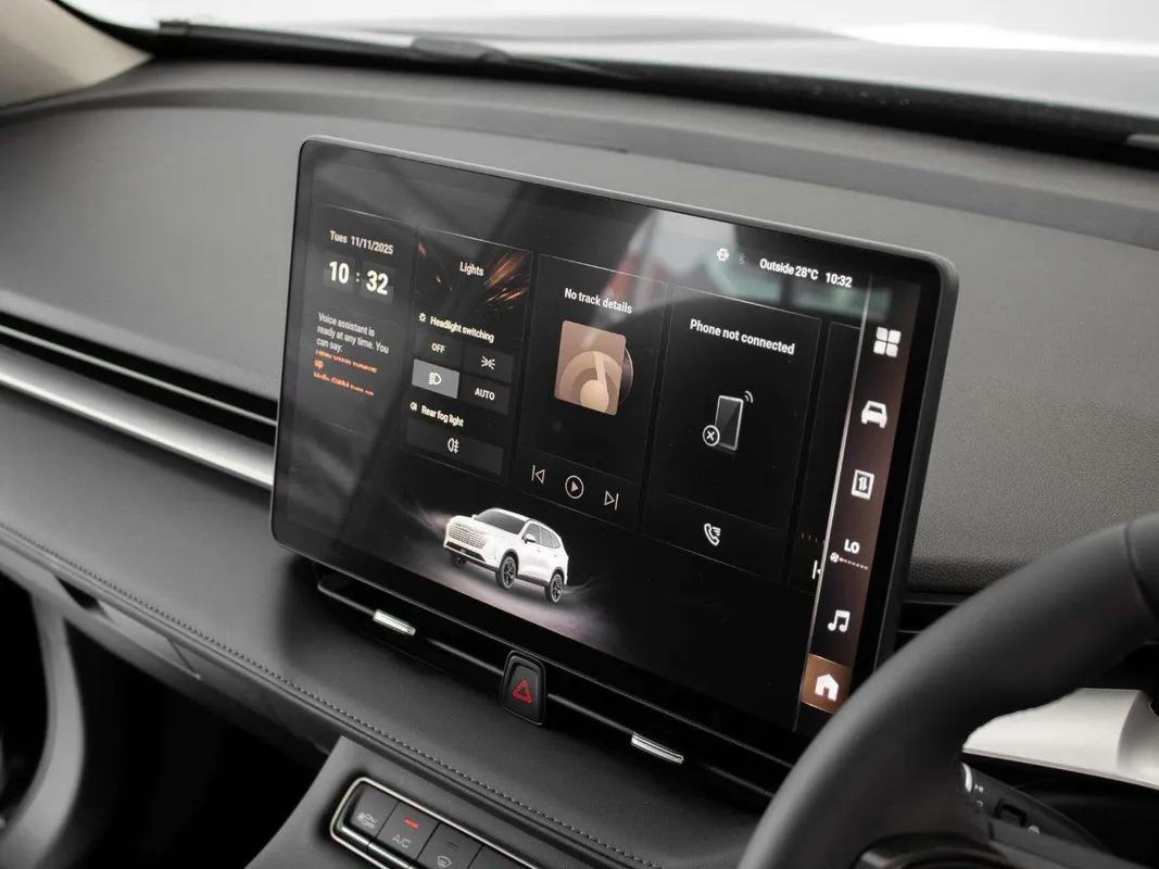 Haval H6 GT 1.5T Hybrid Ultra Luxury DHT 4X4 PHEV - Image 5