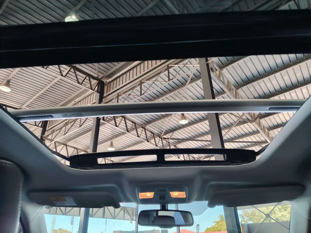 Suzuki Grand Vitara 1.5 GLX Auto - Image 9