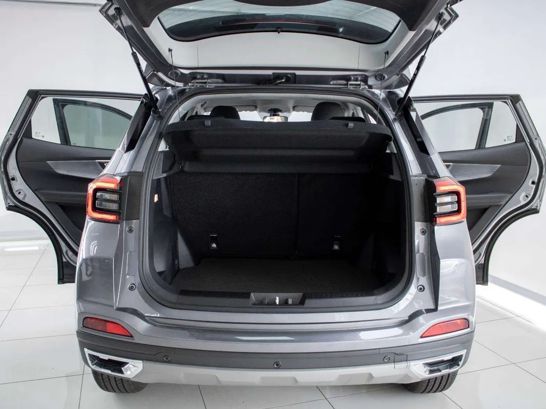 Chery Tiggo 4 Pro 1.5 LiT CVT - Image 9