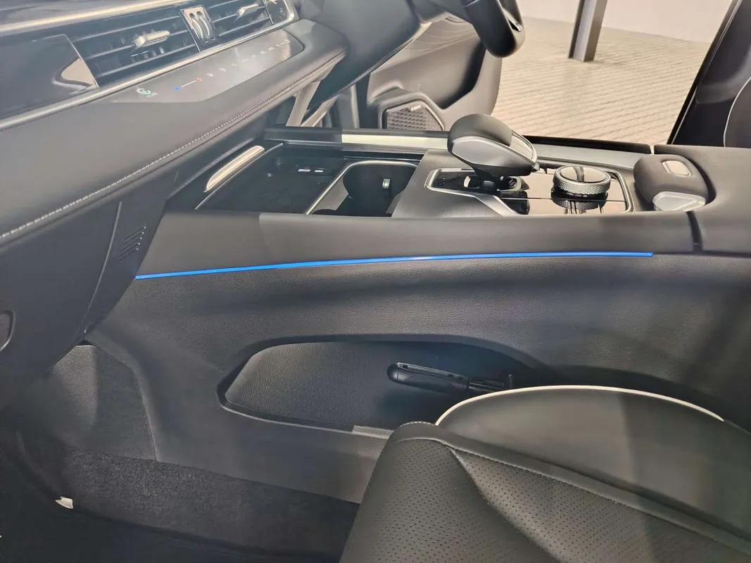 Chery Tiggo 7 1.5T CSH Ultra DHT (PHEV) - Image 13