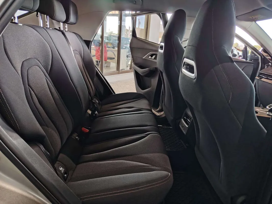 OMODA C5 1.5T Street + - Image 7