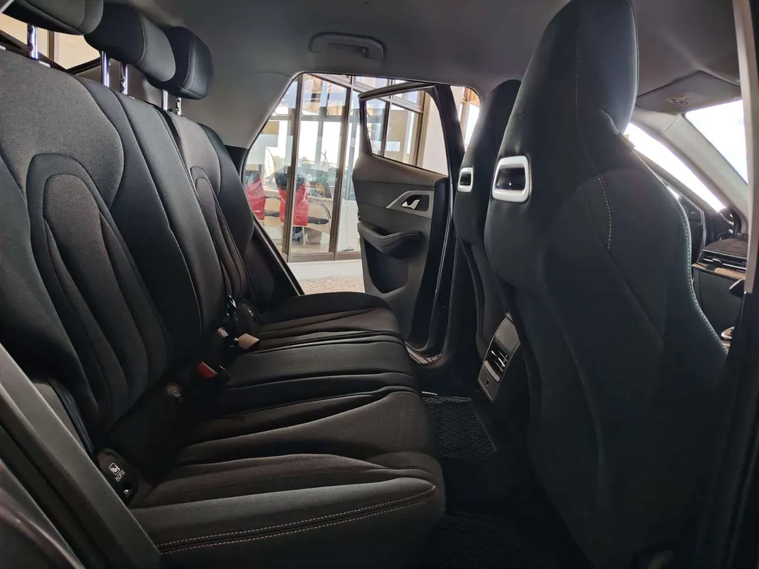 OMODA C5 1.5T Street + - Image 7