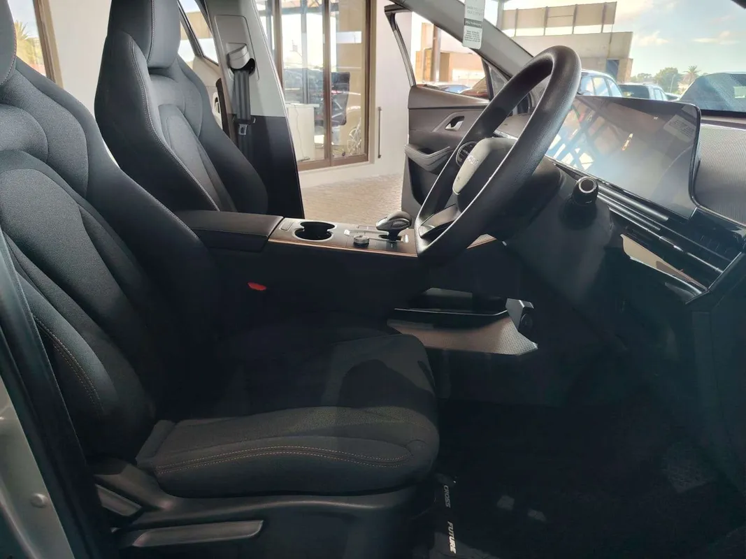 OMODA C5 1.5T Street + - Image 7