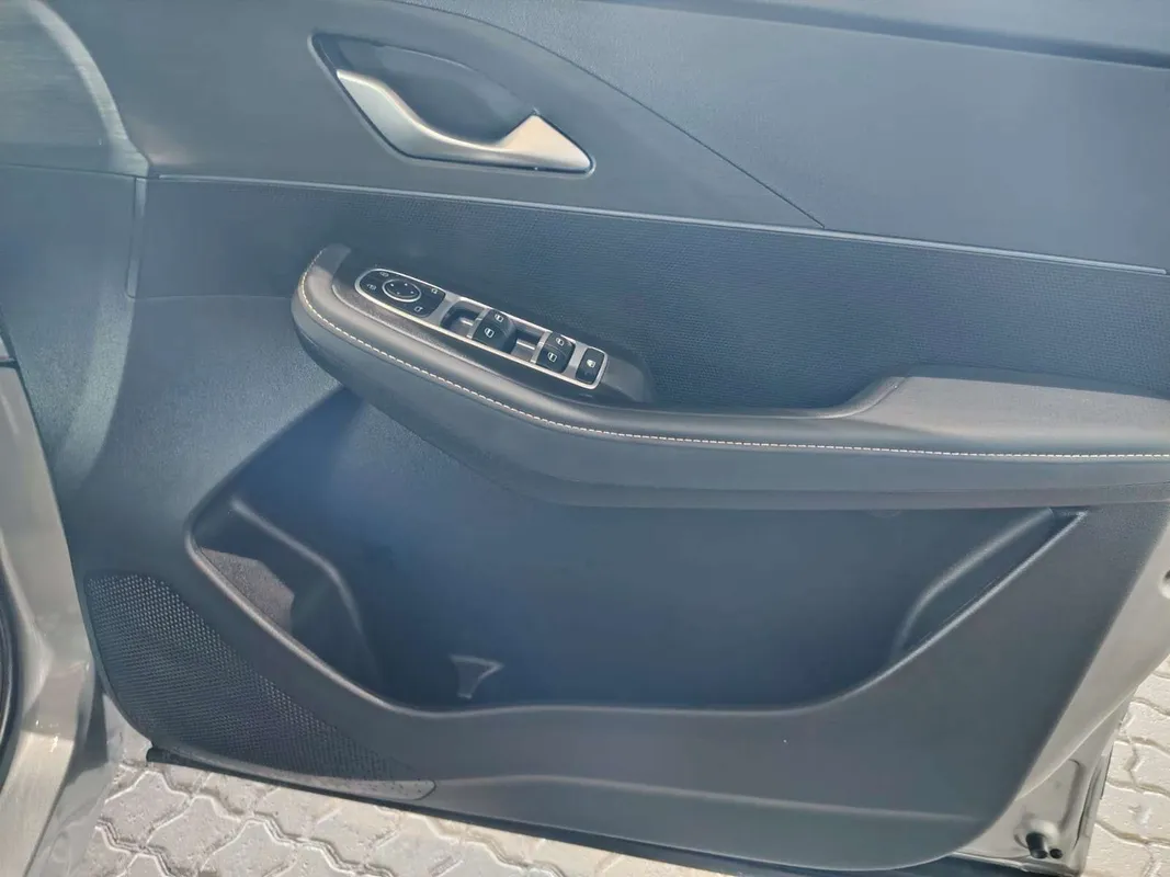 OMODA C5 1.5T Street + - Image 9