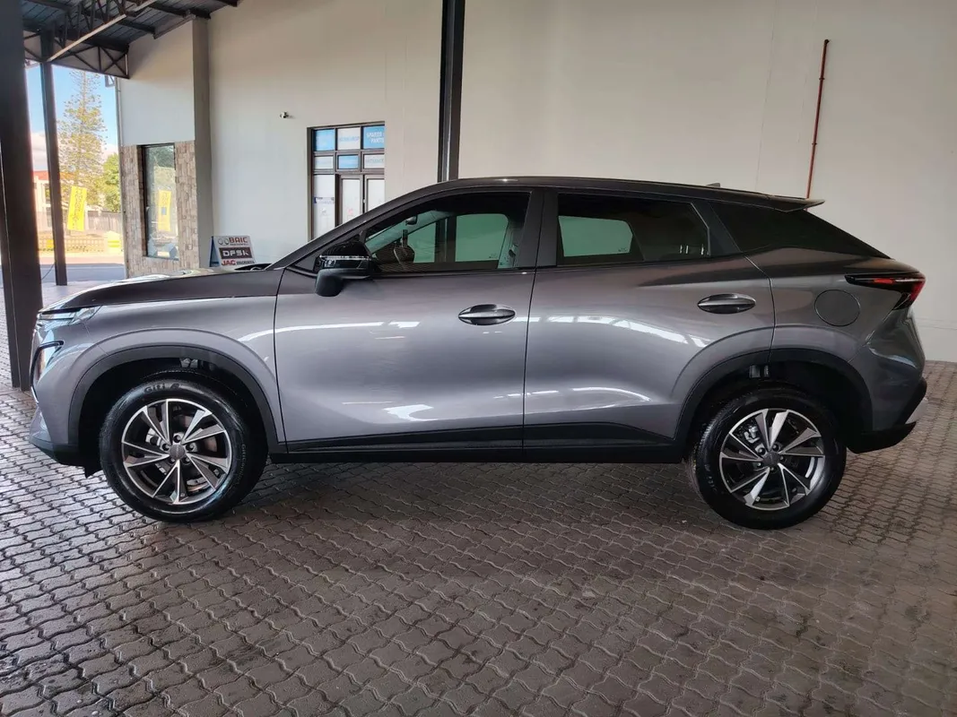 OMODA C5 1.5T Street + - Image 5