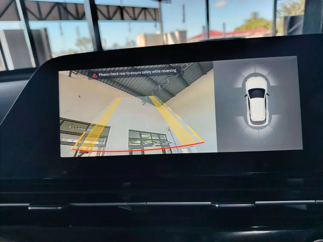 OMODA C5 1.5T Street + - Image 8