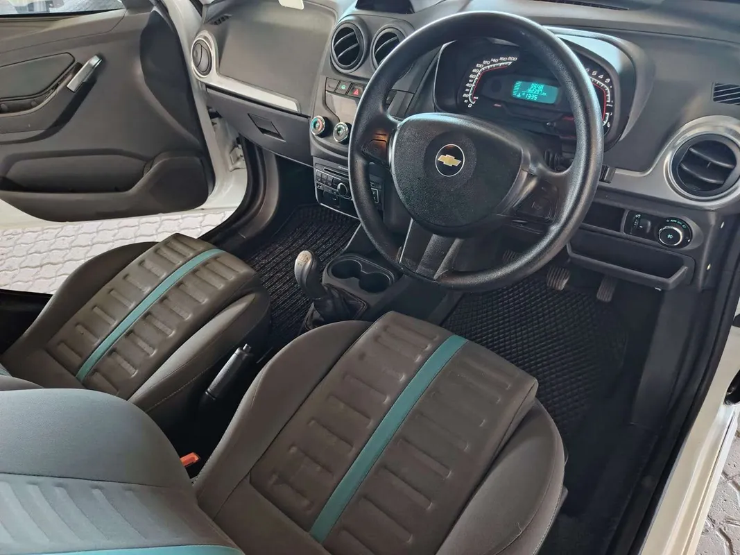 Chevrolet Utility 1.8 Sport - Image 9