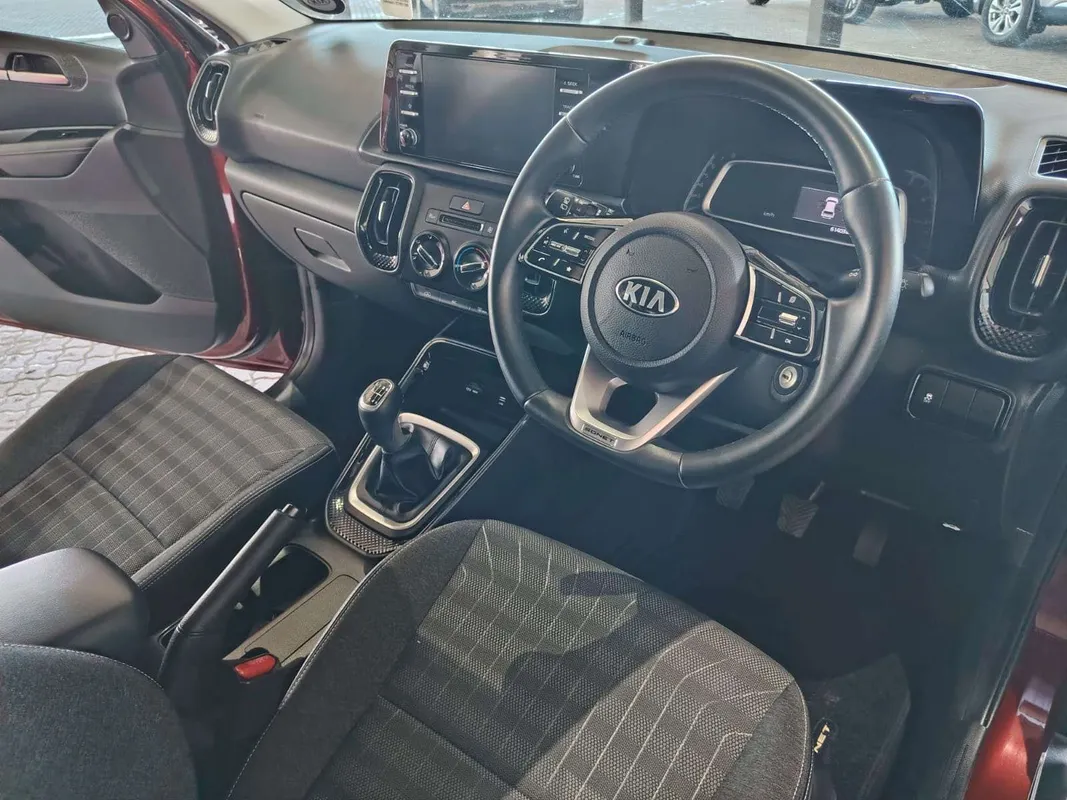 Kia Sonet 1.5 EX - Image 9