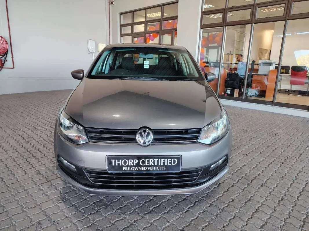 Volkswagen Polo Vivo hatch 1.6 Highline - Image 2