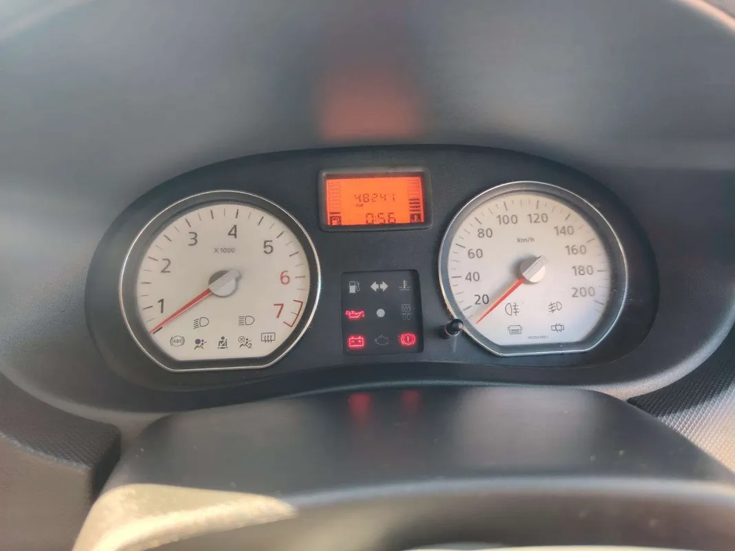 Nissan NP200 1.6 8V Base A/C + Safety Pack - Image 12