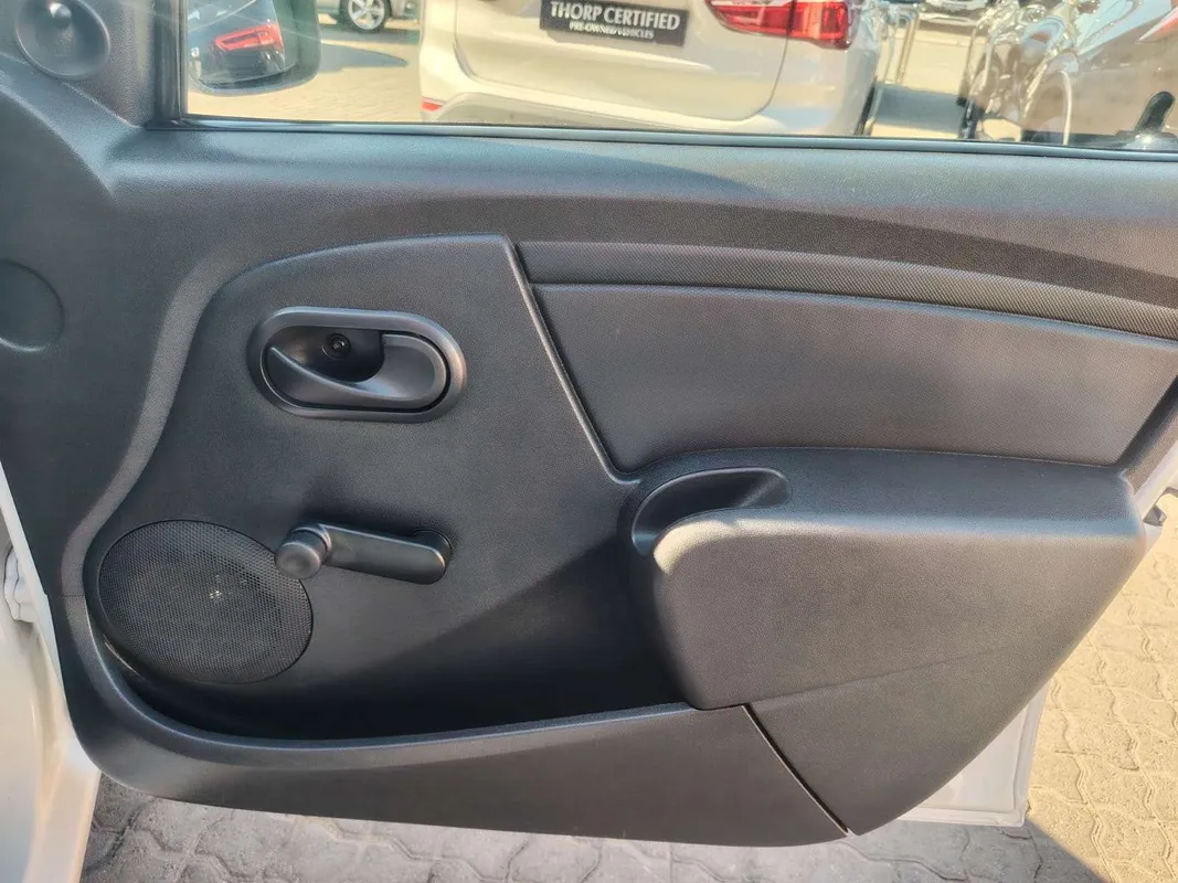 Nissan NP200 1.6 8V Base A/C + Safety Pack - Image 14