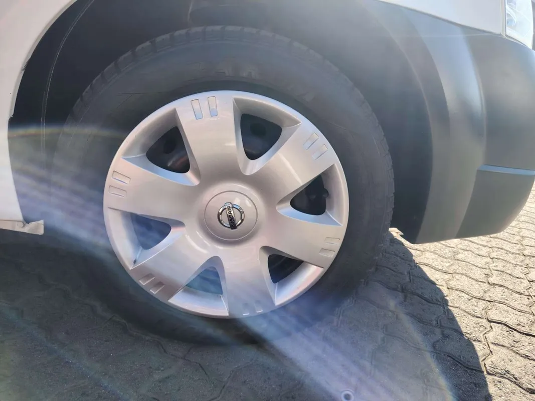 Nissan NP200 1.6 8V Base A/C + Safety Pack - Image 15