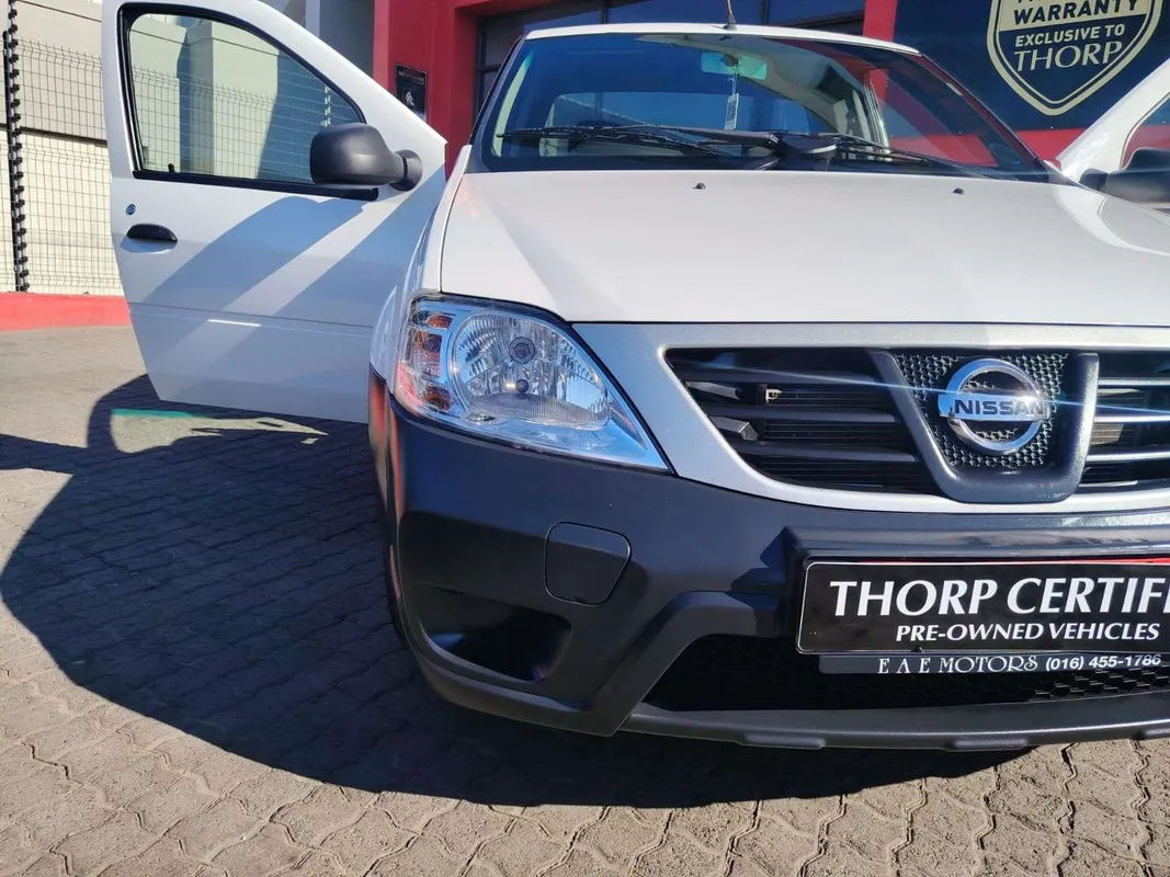 Nissan NP200 1.6 8V Base A/C + Safety Pack - Image 9