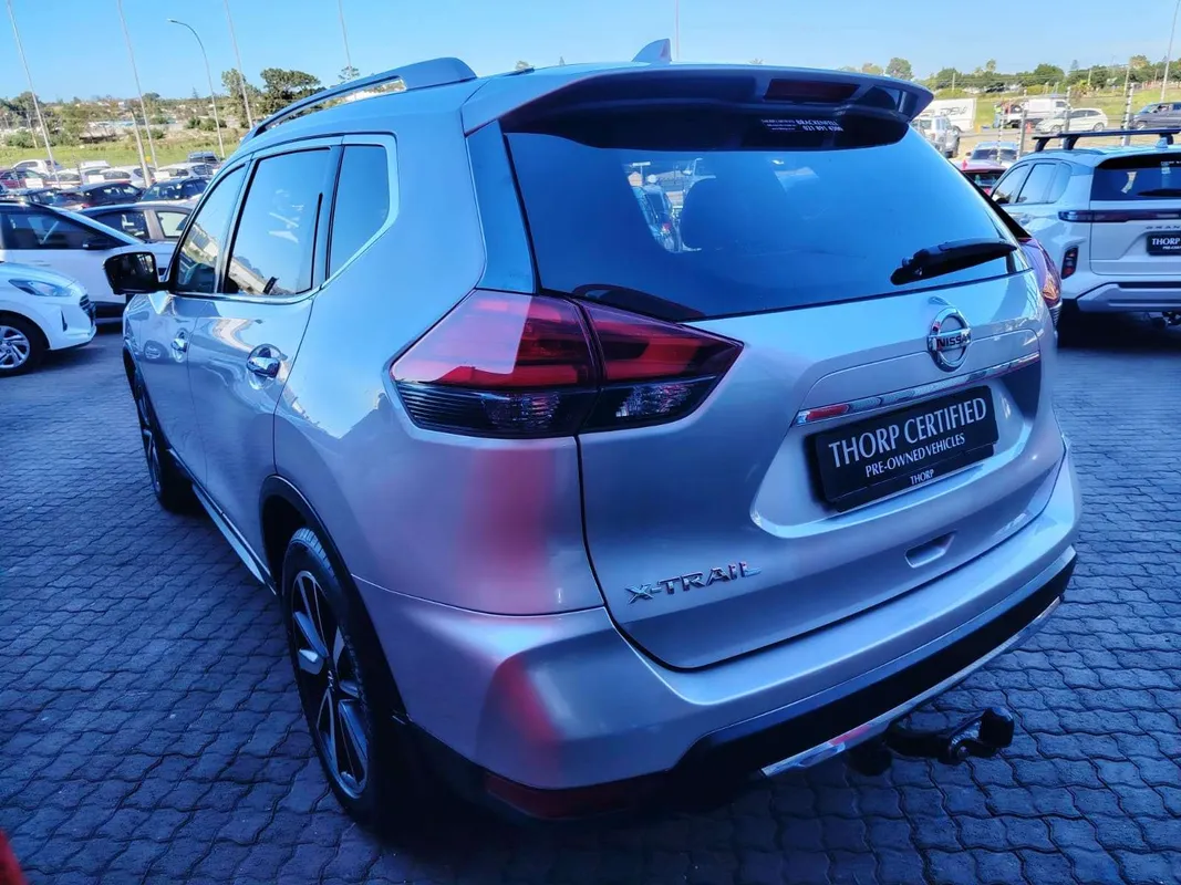 Nissan X-Trail 2.5 Tekna 4X4 CVT 7S - Image 8