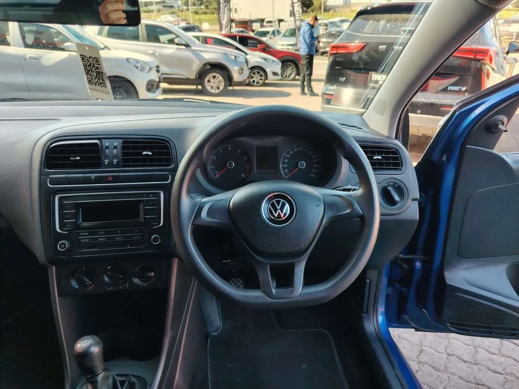 Volkswagen Polo Vivo hatch 1.4 Trendline - Image 12