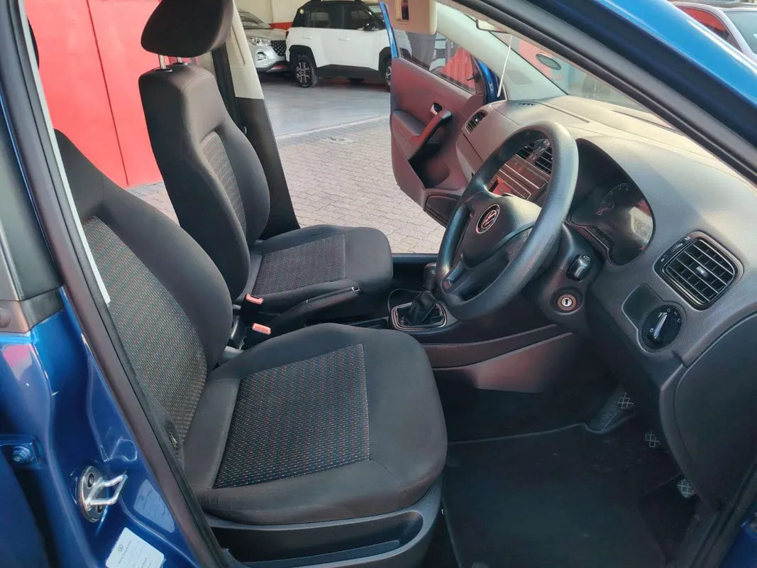 Volkswagen Polo Vivo hatch 1.4 Trendline - Image 13