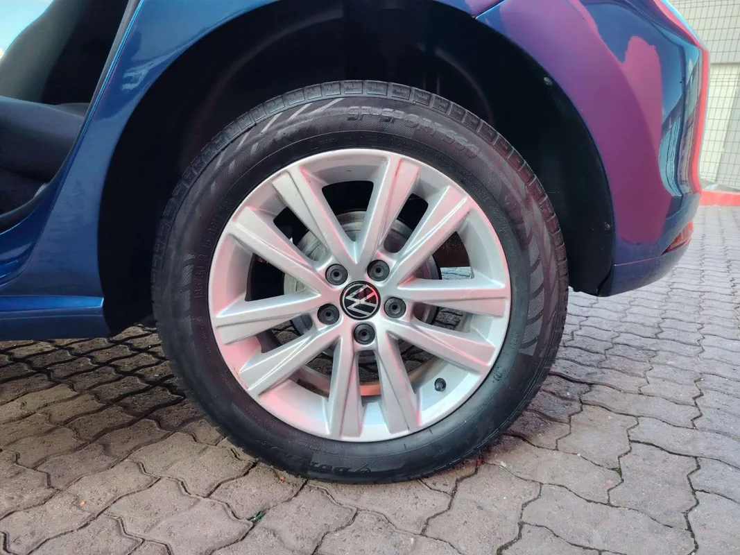 Volkswagen Polo Vivo hatch 1.4 Trendline - Image 15