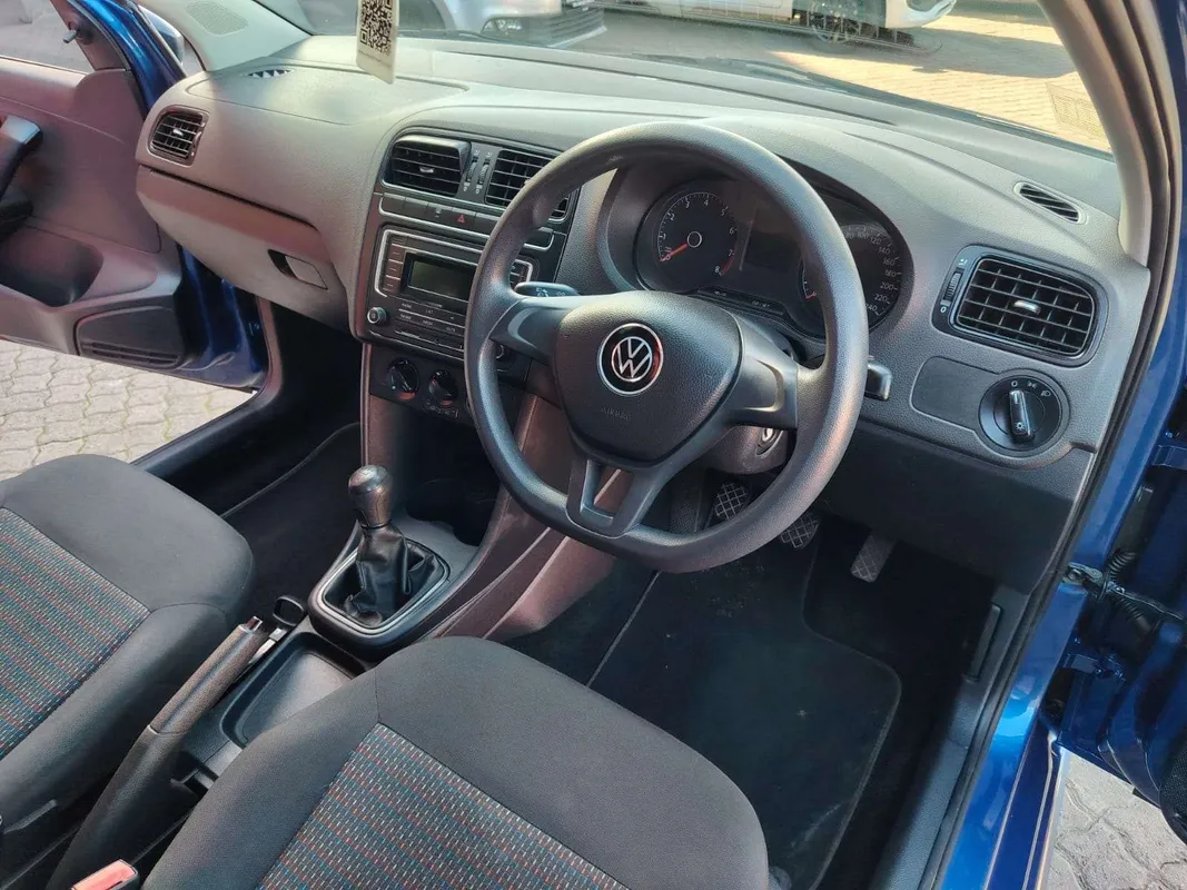 Volkswagen Polo Vivo hatch 1.4 Trendline - Image 10