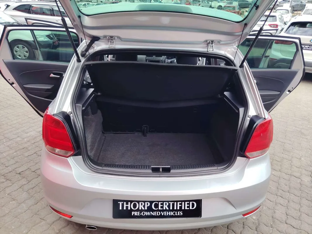 Volkswagen Polo Vivo hatch 1.4 Comfortline - Image 9