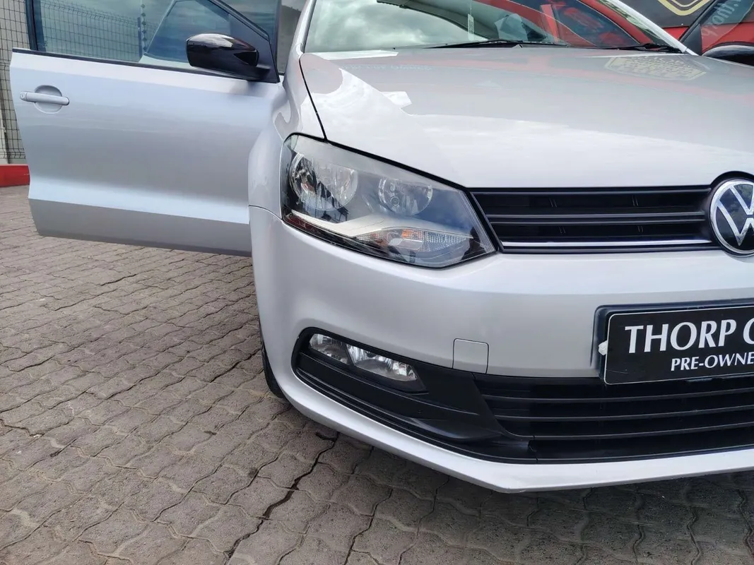 Volkswagen Polo Vivo hatch 1.4 Comfortline - Image 10