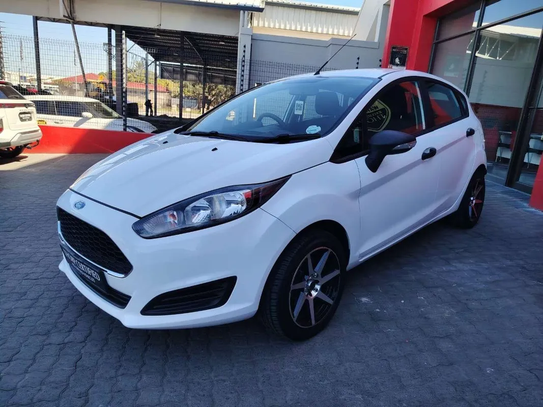 Ford Fiesta 5-door 1.4 Ambiente - Image 3