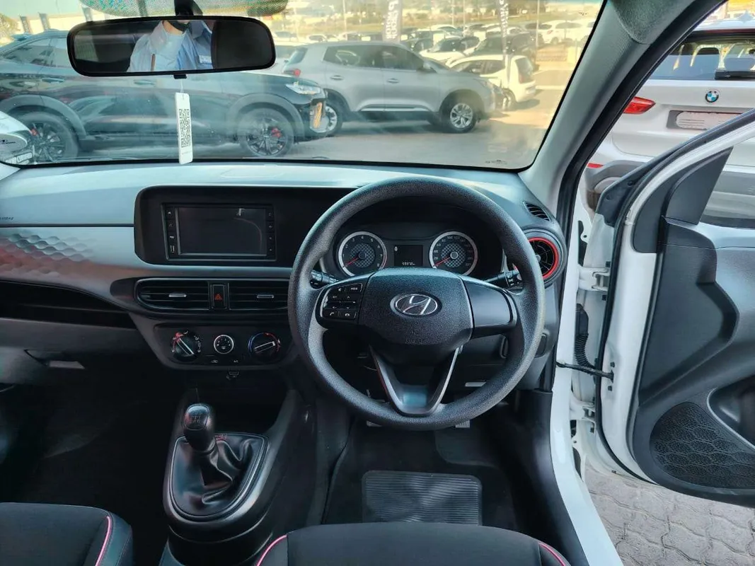 Hyundai Grand i10 1.0 Motion - Image 11