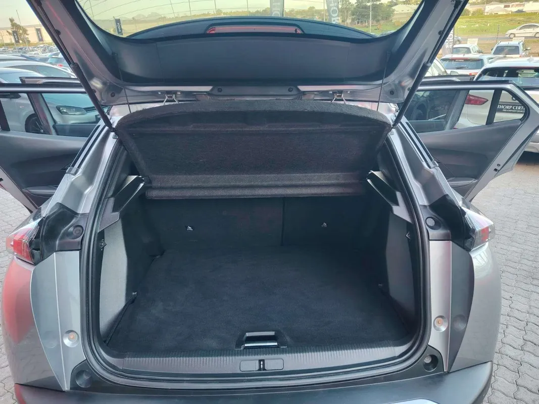 Peugeot 2008 GT 1.2 A/T - Image 10