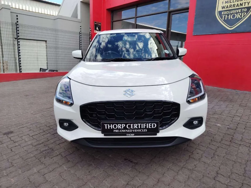 Suzuki Swift 1.2 GLX CVT - Image 2