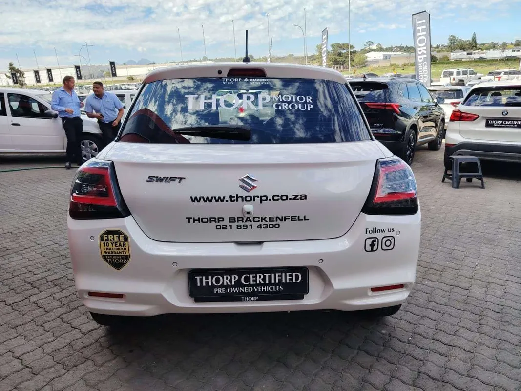 Suzuki Swift 1.2 GLX CVT - Image 8