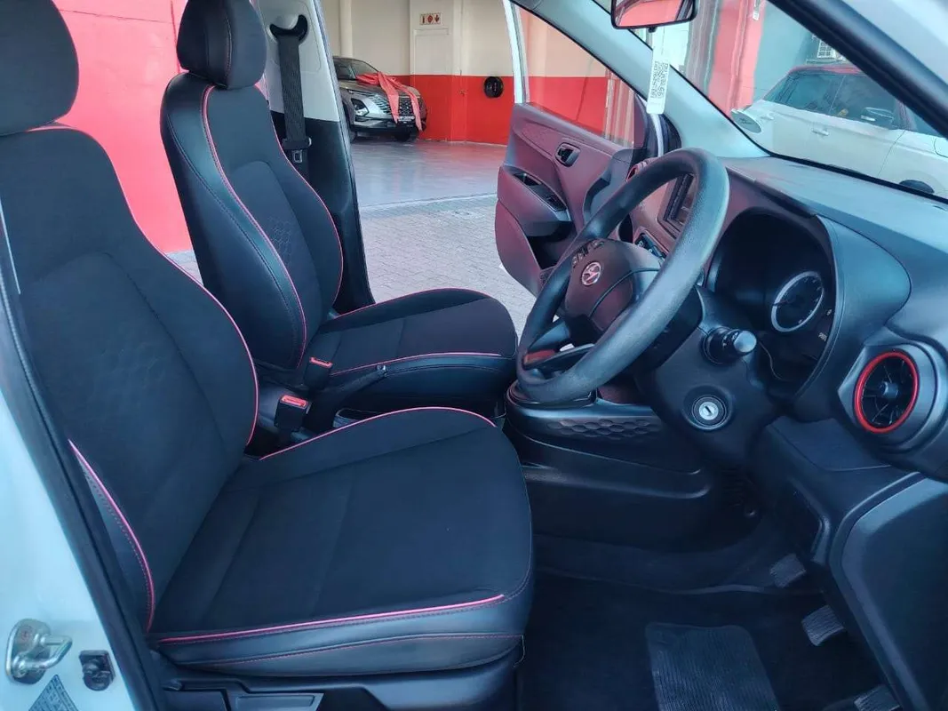 Hyundai Grand i10 1.0 Motion - Image 11