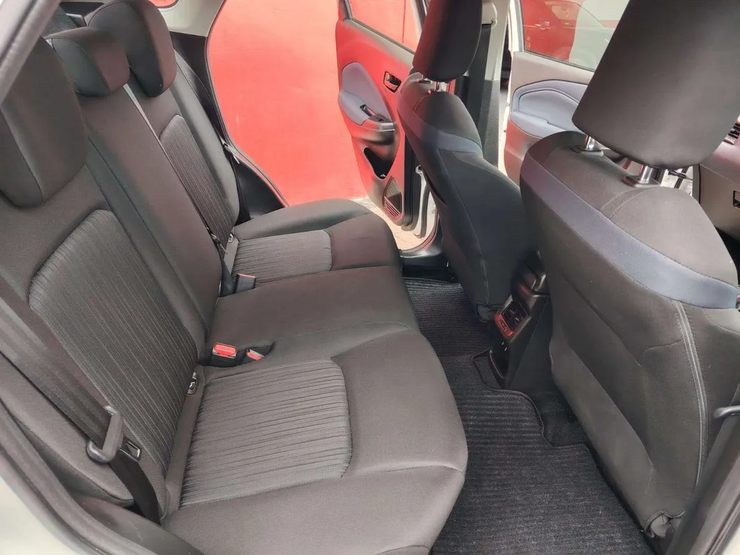 Toyota Starlet 1.5 Xs A/T - Image 11