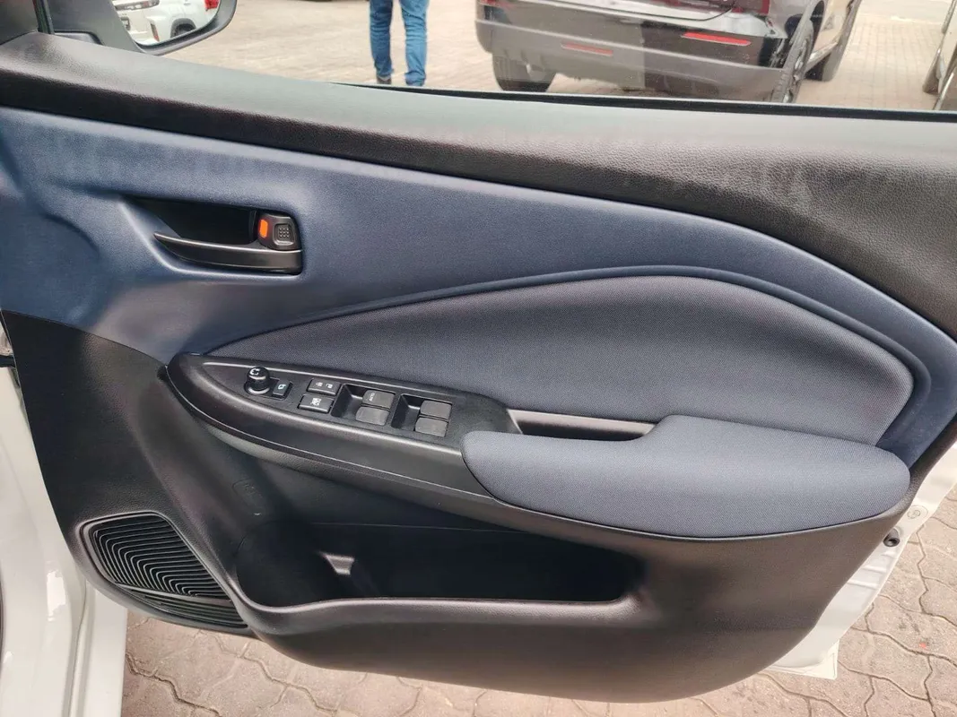 Toyota Starlet 1.5 Xs A/T - Image 12