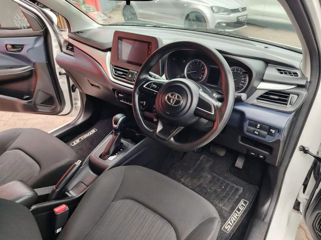 Toyota Starlet 1.5 Xs A/T - Image 13